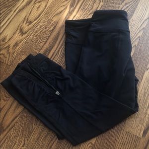 Cropped lululemon leggings